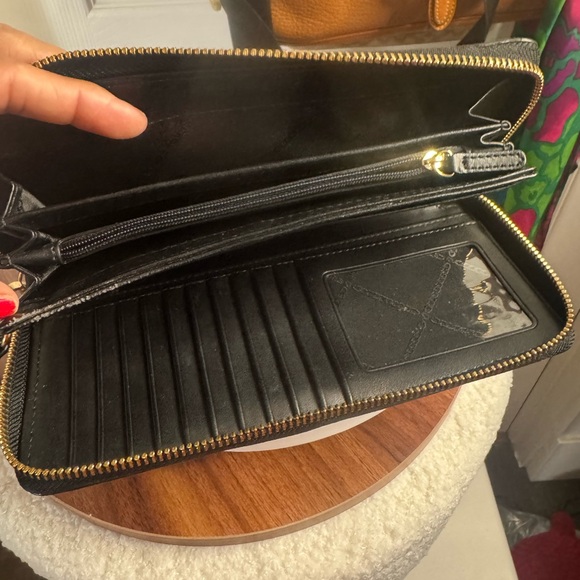 Michael Kors Animal Print Wallet in Black and Tan- Calf hair🐆🐆🐆 - Picture 5 of 5